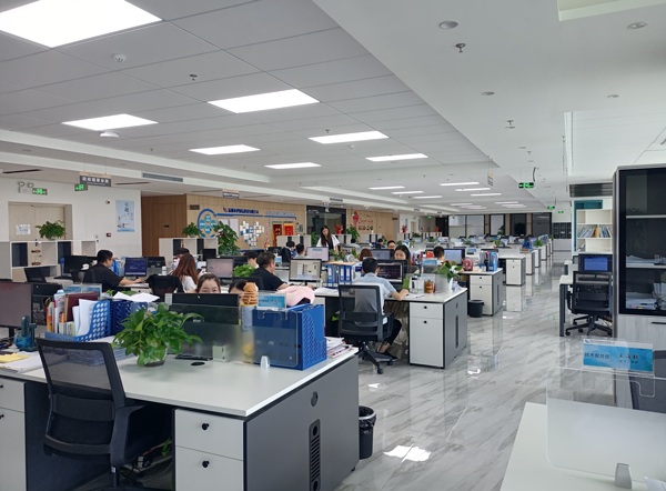 承担80%以上工作<br /> 标准化流程，认证增速40%